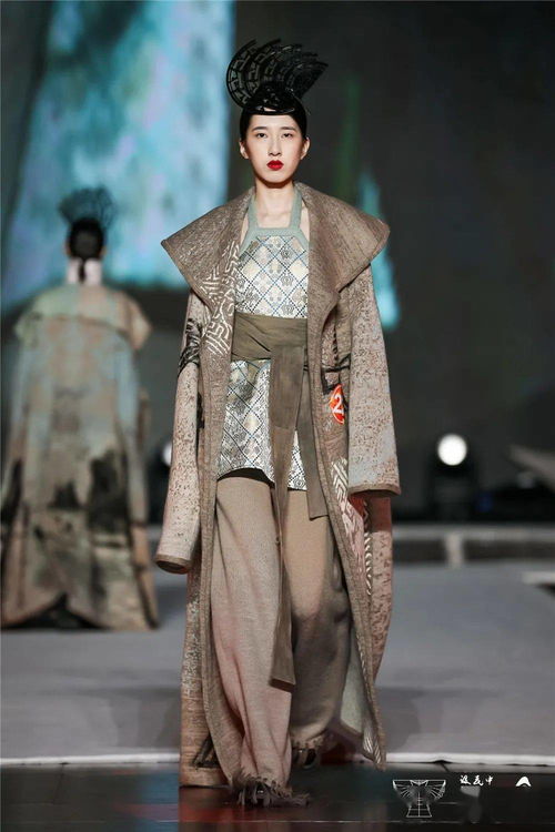 第三屆中國 浙江 民族服飾設(shè)計展演決賽現(xiàn)場丨迎建黨百年 織民族華服 同心共筑中國夢